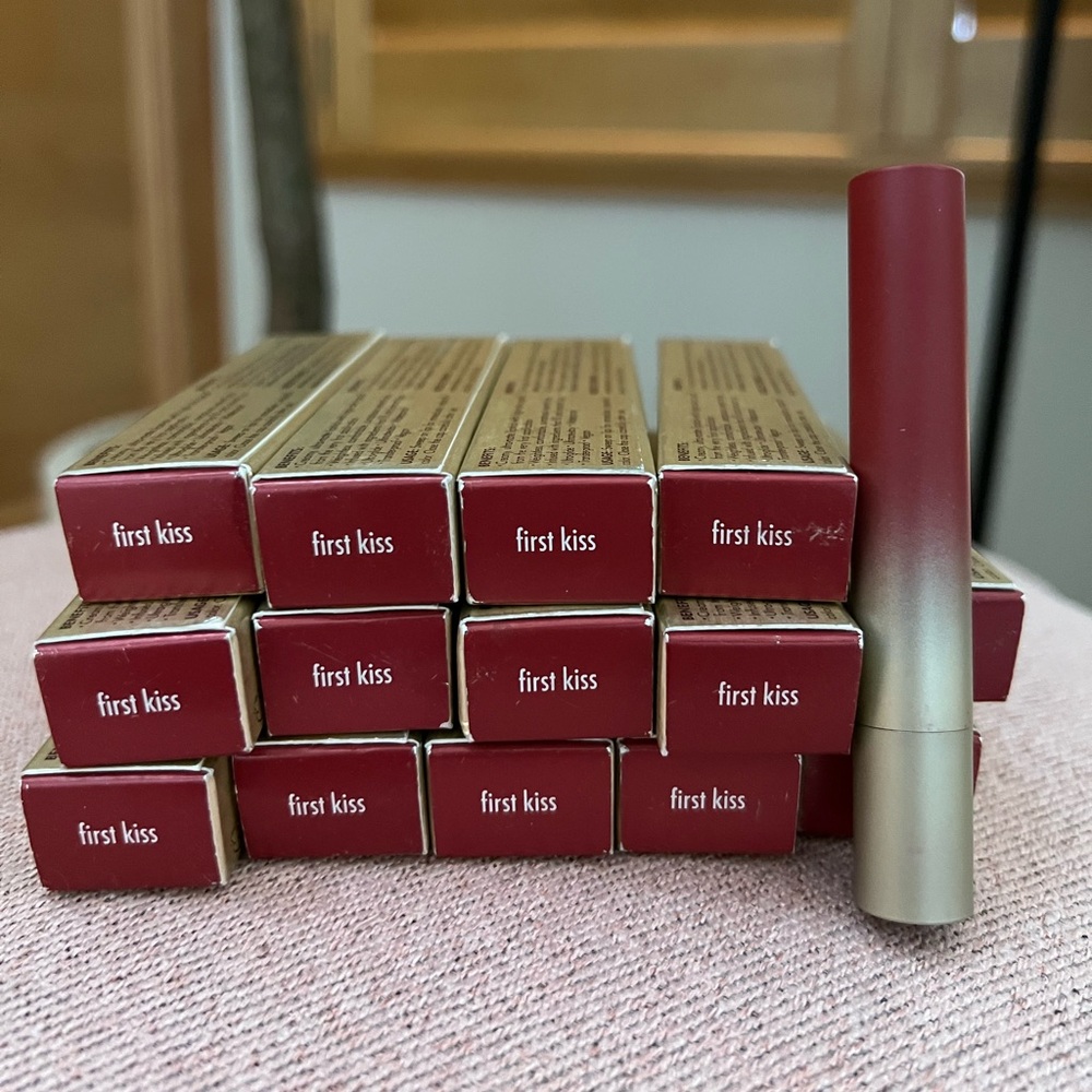 Stila All Day Matte Lip in First Kiss Color